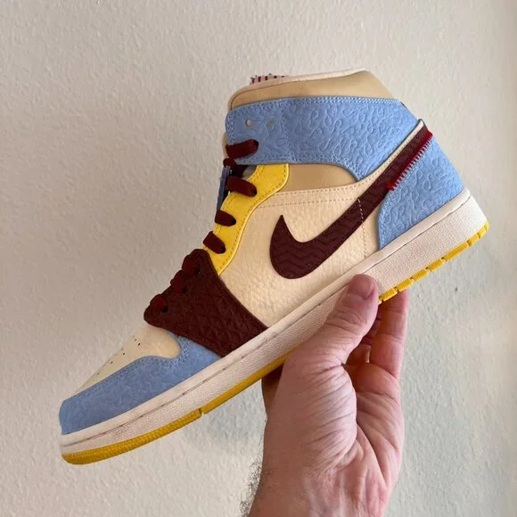 $3 START!! JOIN LIVE!! Air Jordan 1 Mid Se Fearless Maison Chateau Rouge Size 11 - Picture 5 of 6